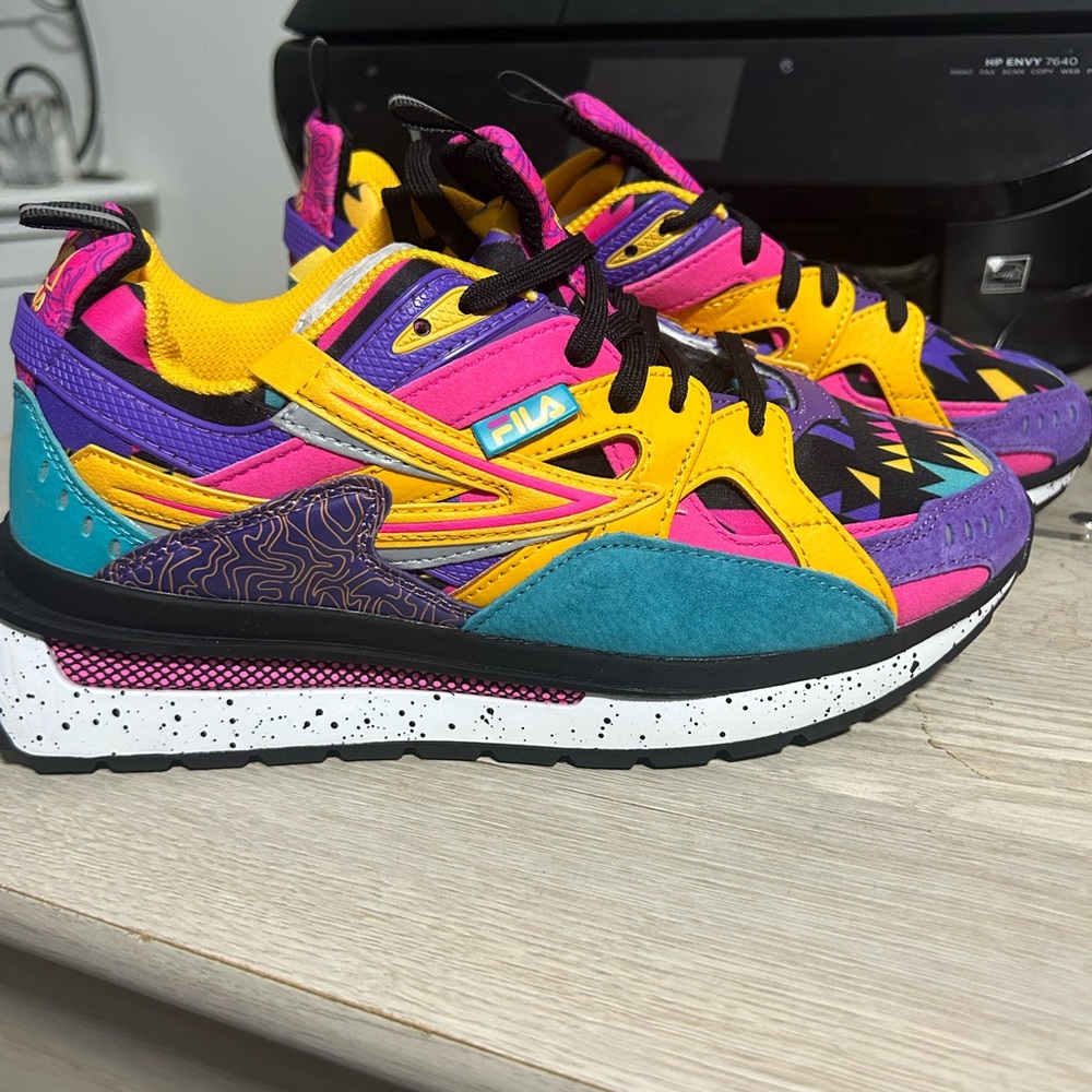Fila Vibrant Colorblock Sneakers